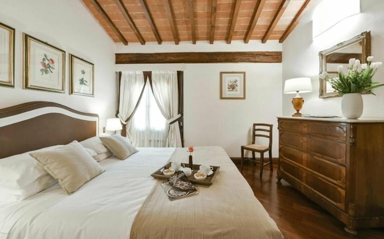 Palazzo Medici Apartments Florence Exterior photo